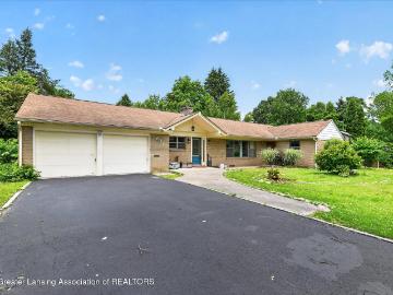 637 Whitehills Drive