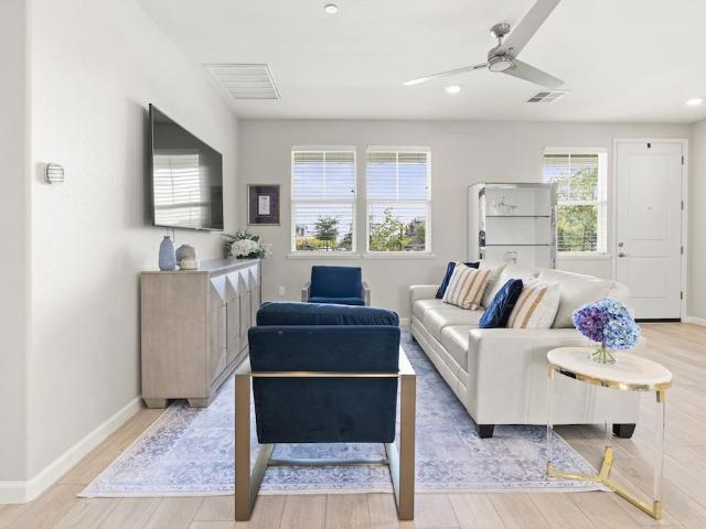 6385 Paysar Lane