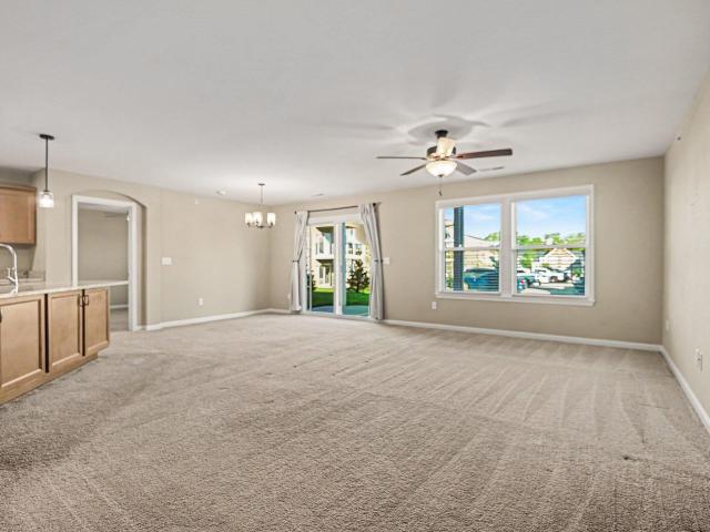 638 Foxhill Drive