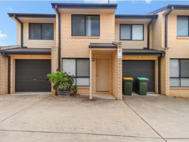6/38 Kenneally Street, Kooringal Apartment for rent Listed by.