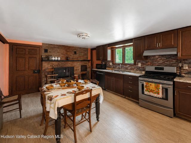 638 Hillcrest Road