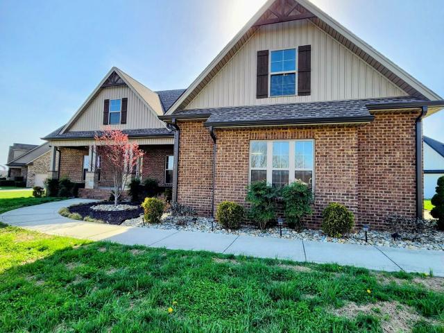 639 Blue Water Dr, Cookeville, TN