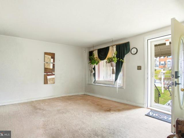 639 Lucia Ave, Baltimore, MD 21229 | MLS #MDBA2190