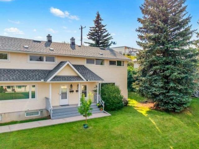 639 Merrill Drive Ne, Calgary, AB, T2E 8Y5 townhouse for sale | Listing ID A2337 | Royal LePage