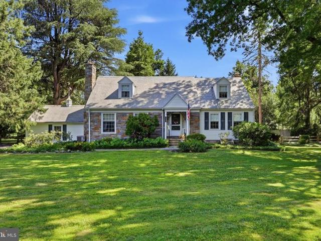 639 Spruce Ln, Villanova, PA 19085
