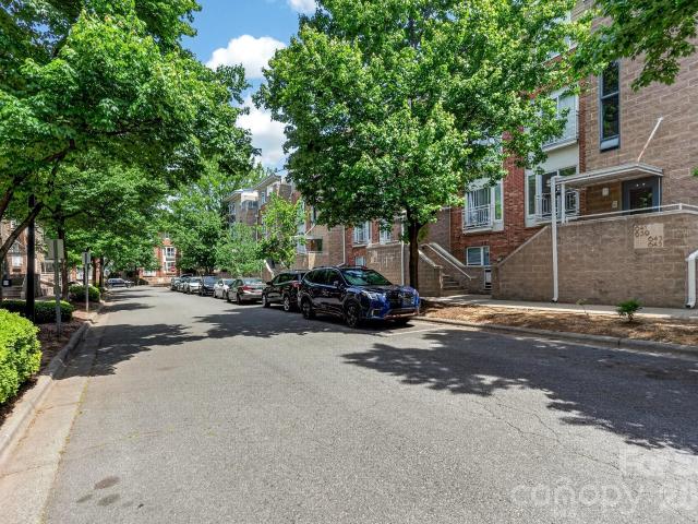 639 Raphael Place
