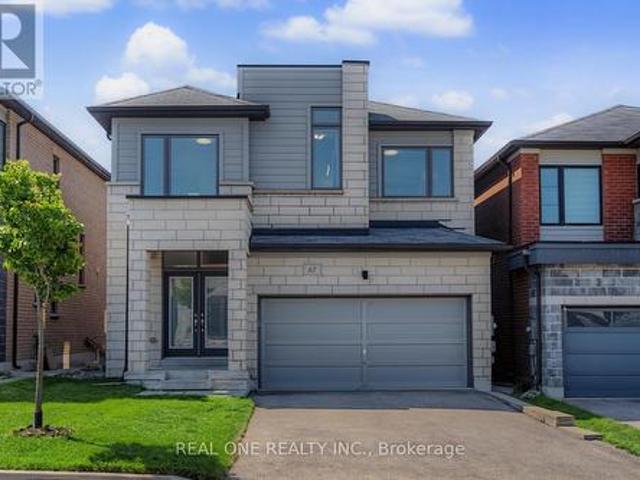 67 Tango Crescent, Newmarket, ON, L3X 0K4 house for sale | Listing ID N13802 | Royal LePage