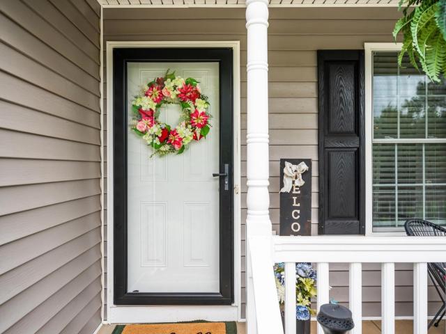 67 Valleyview Dr