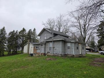 67 W Grand Ledge