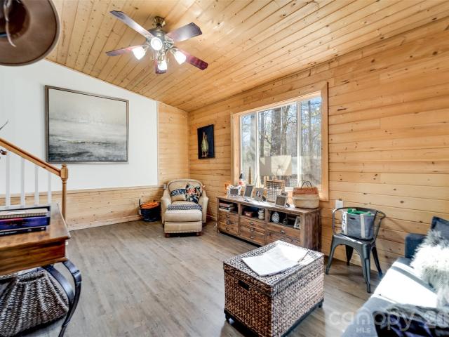 67 Watauga Heights Rd, Franklin, NC 28734 | MLS #4345