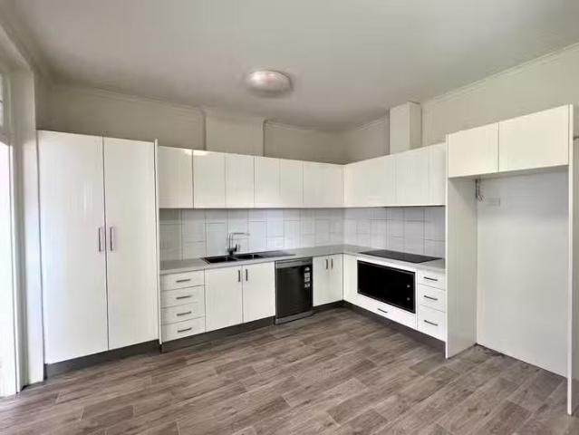 67 Yarra Street, Geelong, VIC 3220 Apartment for Rent