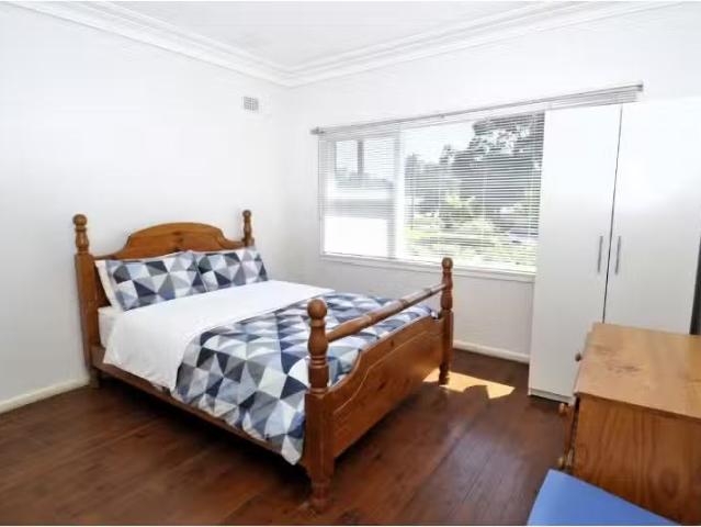 67 Alamein Ave, CARLINGFORD House for rent Listed by Clarrian.