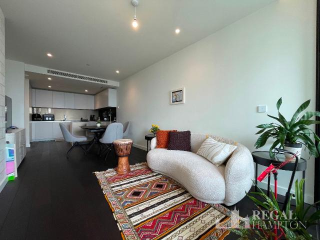 67 Bondway, Vauxhall, London SW8, 2 bed flat to rent, £5,500 pcm | PrimeLocation