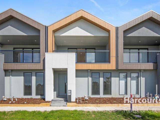 67 Buckwheat Walk, Mickleham, VIC 3064