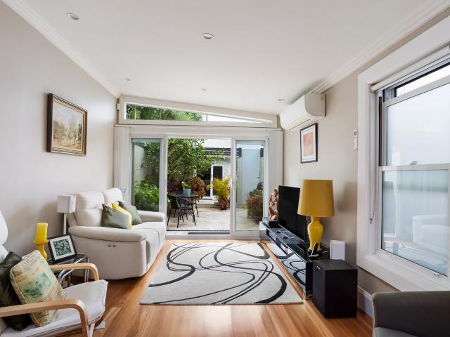 67 Camden Street, Enmore, Australia
