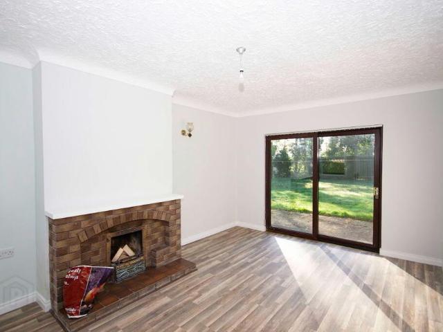67 Carnalea Road, Fintona, Omagh, BT78 1TU