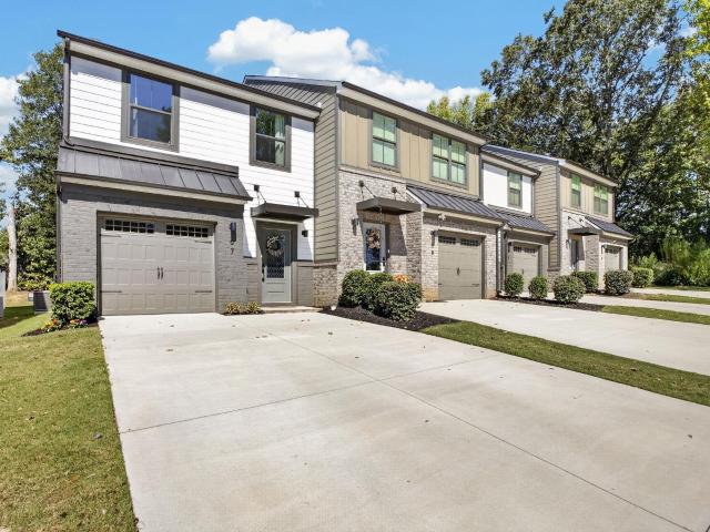 67 Connaught Court