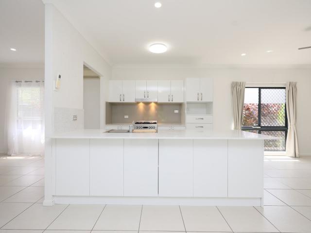 67 Cooktown RoadEdmonton QLD 4869, Australia