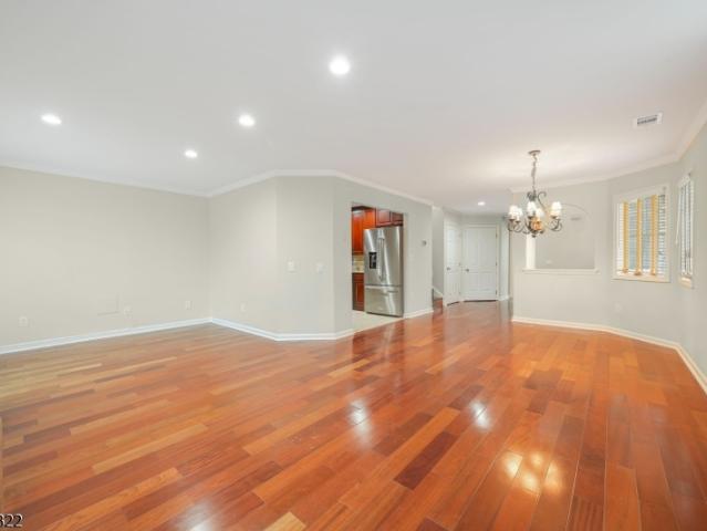 67 Davenport Rd