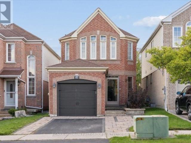67 Epps Crescent, Ajax, ON, L1Z 1G2 house for sale | Listing ID E13761 | Royal LePage