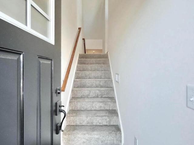 67 Glenn View