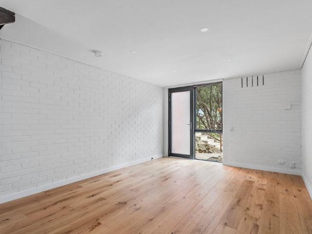 6/7 Grandview Avenue, Maribyrnong, VIC, 3032