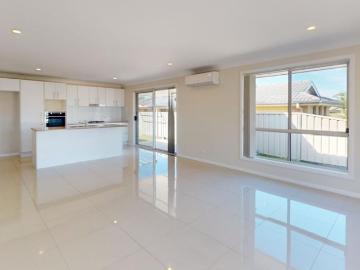 Cockle Creek, Newcastle - Garden, Parking