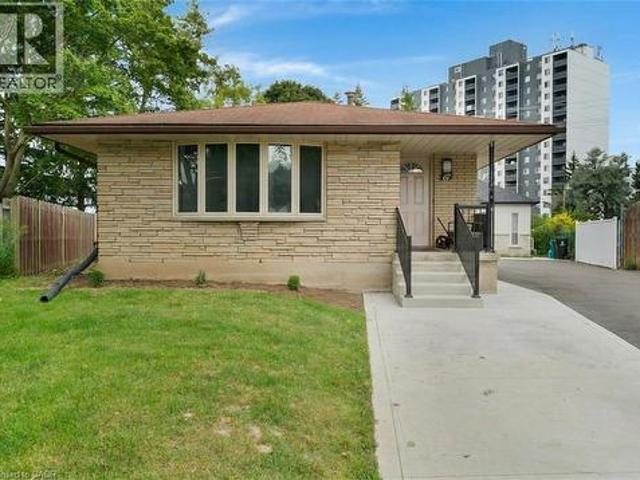67 Kimberly Crescent Unit# Upper, Kitchener, ON, N2E 1C8 house for lease | Listing ID 40860 | Royal LePage
