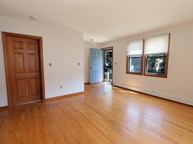 67 Lincoln St Unit A, Manchester, US, MA