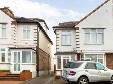 67 Lionel Road North, London, TW8 9QT, United Kingdom | 4 bed house for rent #138147879 | Rentberry