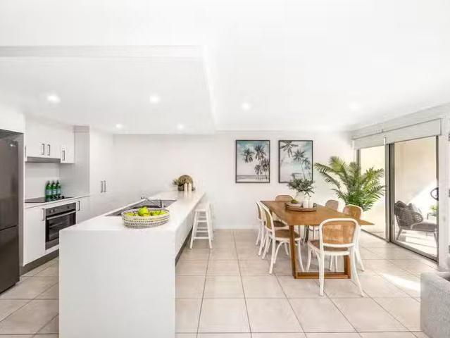 67 Mackenzie Drive, Maroochydore, QLD 4558