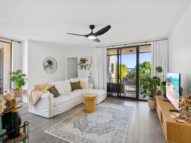 6/7 Nalla Court