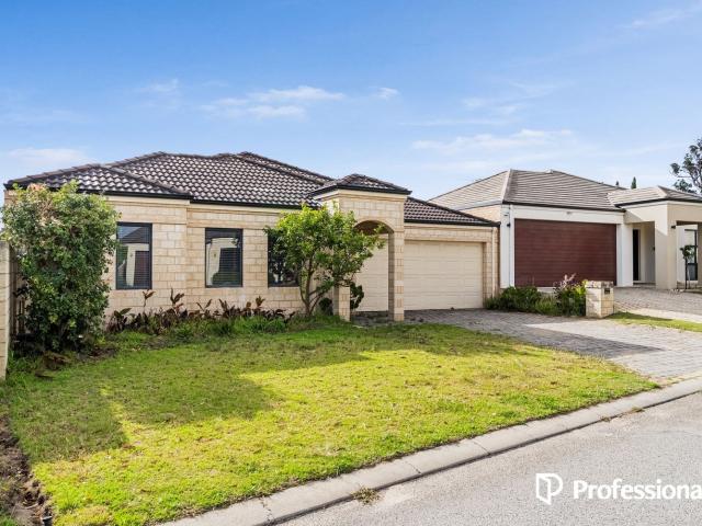 67 Oakdene DriveMadeley WA 6065, Australia