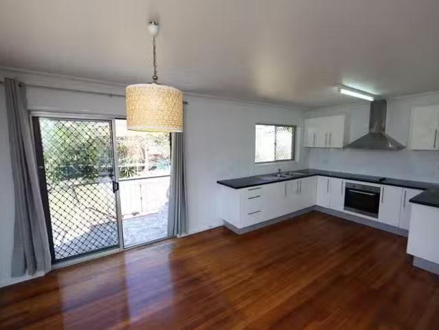 67 Pickworth Street, Upper Mount Gravatt, QLD 4122