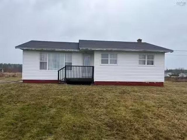 67 South Street, Donkin, NS, B1A 6T1 house for sale Listing.