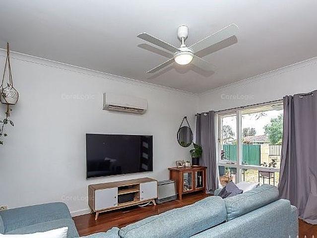 67 Sturtridge Road, Lockridge WA 6054
