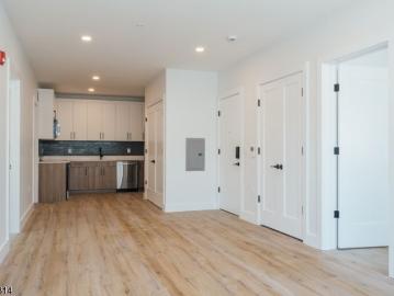 67 Summer Ave Unit 101, Newark City, US, NJ