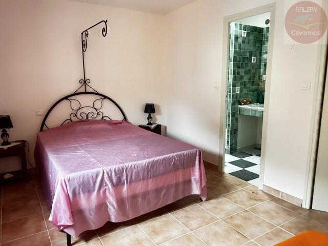 67m² avec terrasse tropézienne au cœur du village d’Anduze