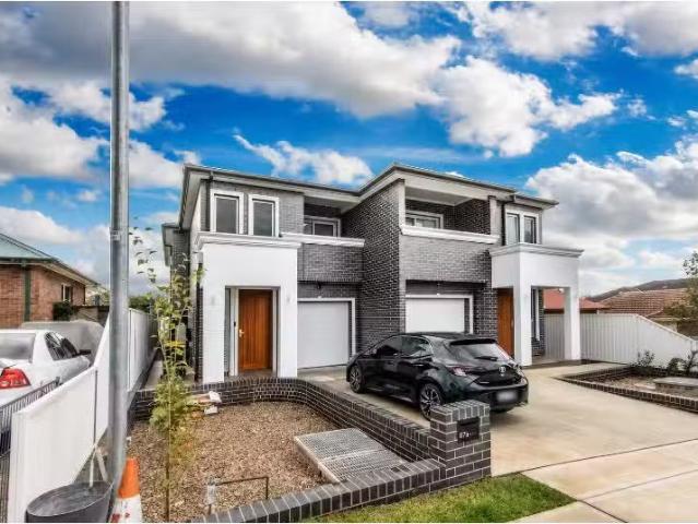 67a Pearson Street, SOUTH WENTWORTHVILLE Townhouse for rent L.