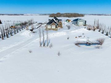 Grande Prairie, Alberta - Office room