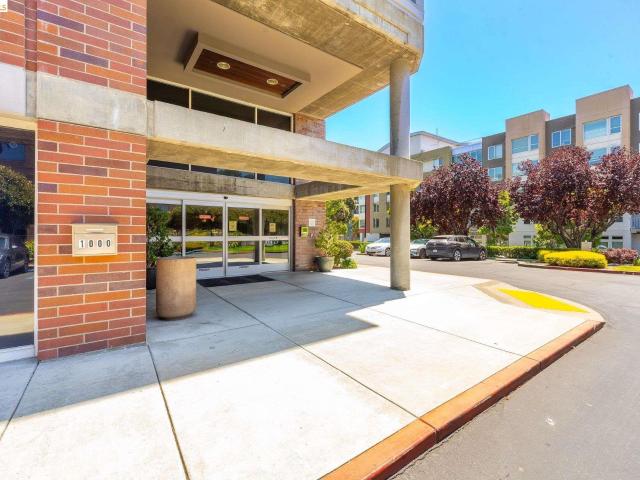 6400 Christie Ave 4118