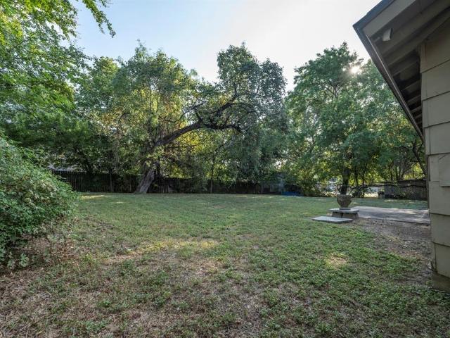 6400 Craigwood Cir