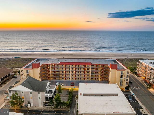 6401 Atlantic Avenue # 404