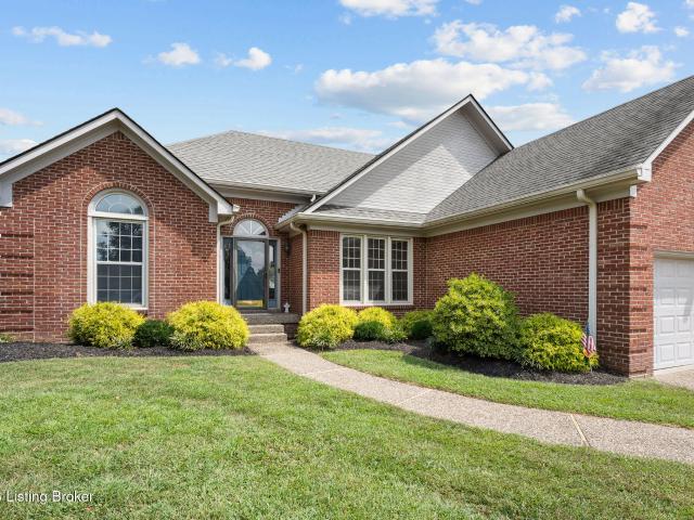 6401 Farmstead Ct