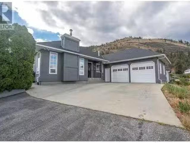 6401 Harrison Heights, Summerland, BC, V0H 1Z7 house for sal.