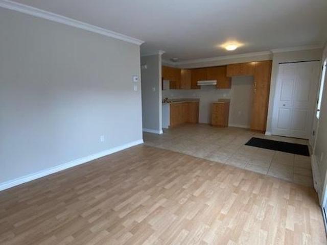 640 Boul. Du Mont Royal