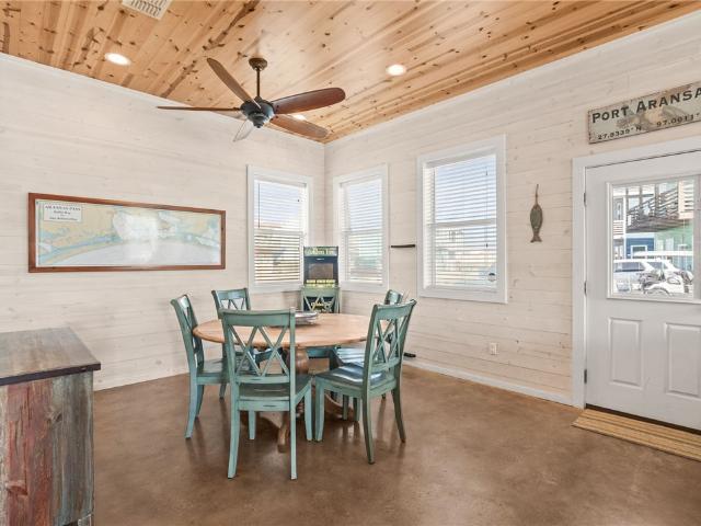 640 Gulf Village Drive