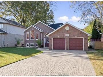640 Delaware, Lasalle, ON, N9J 3J8 house for sale | Listing ID 26007 | Royal LePage