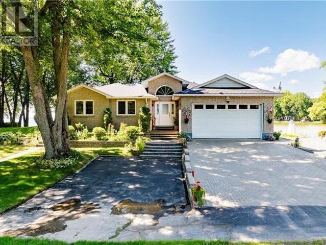 640 Lac Deux Milles Road, Sturgeon Falls, ON, P2B 1B9 house for sale | Listing ID 2129 | Royal LePage