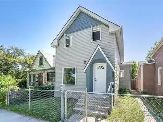 640 Stella Ave, Winnipeg, MB, R2W 2V6 house for sale Listin.